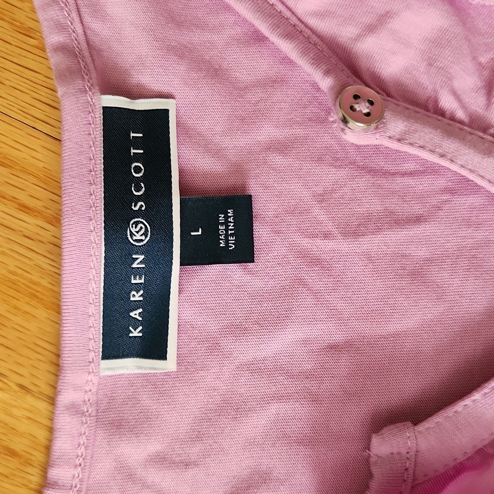 Karen Scott, v-neck, short sleeve t, pink, size Large - Picture 3 of 8